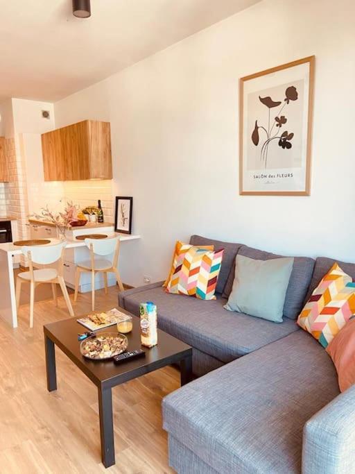 Spacious,Stylish And Comfortable 2 Room Apartment With Million Dollar View วอร์ซอ ภายนอก รูปภาพ